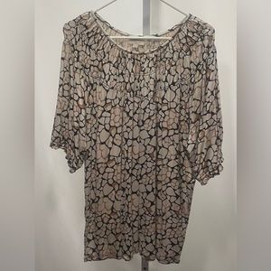 Loft Outlet Stretch Tan/Brown Print Short Sleeve Gathered Design‎ size XL